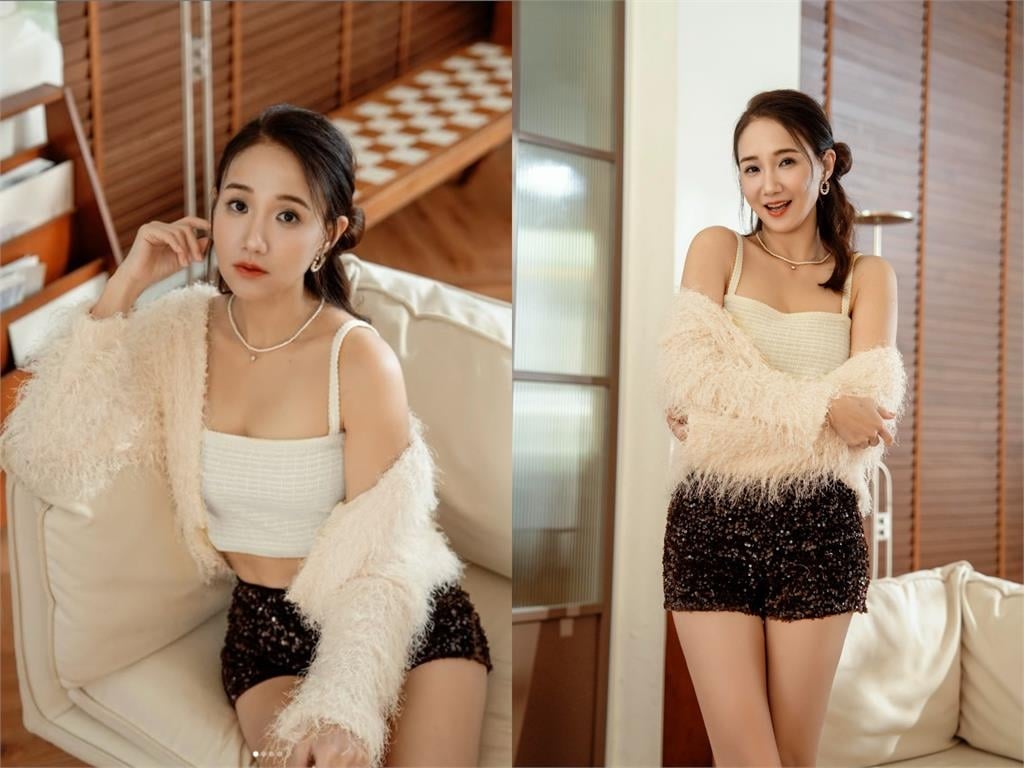 49歲何妤玟慶生「外衣狂下滑」洩猛料！激短褲秀「白皙美腿」凍齡模樣曝光