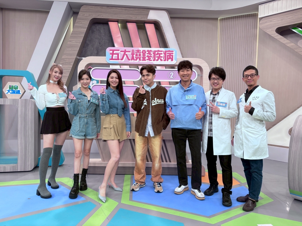 (影)／侯昌明女兒紐約求學生病 醫藥費驚人 直飛探視