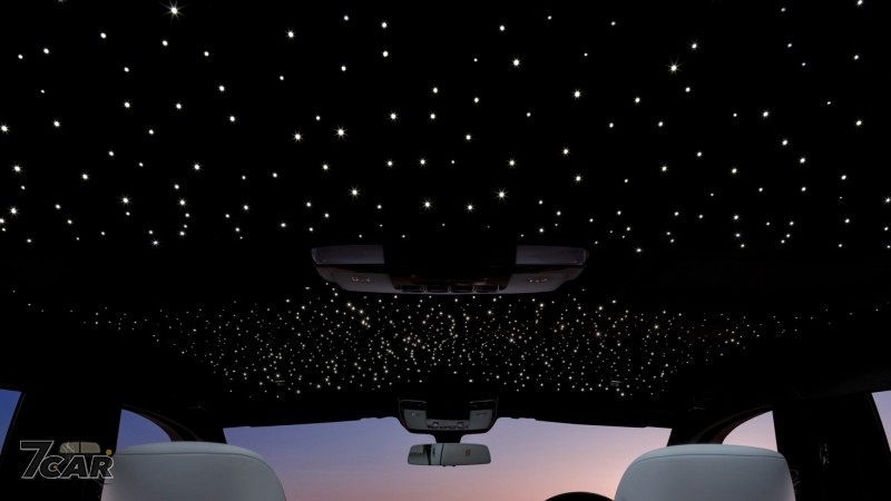 Spectre 銷量下滑　Rolls-Royce 將更加專注客製化與 V12 客群需求