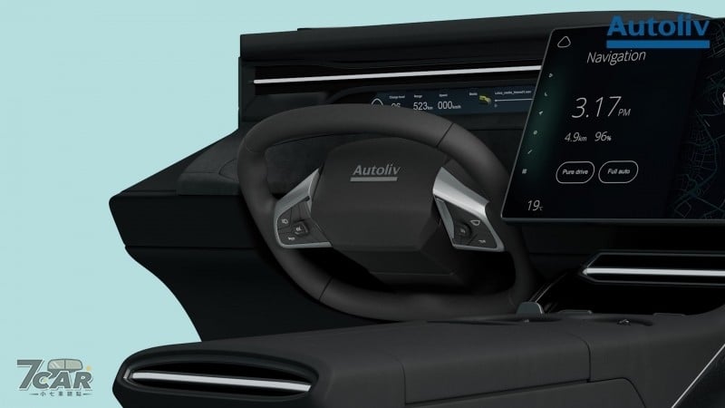 自動駕駛時代的車室變革 Autoliv 攜手 Tensor 發表可折疊方向盤