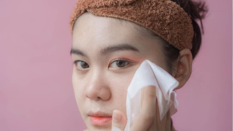 長痘、暗沉、粉刺反覆？卸妝習慣可能是日常保養中被忽略的一環