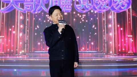 「愛拚才會贏」葉啟田神隱4年現身！ 重返舞台否認失智症 被問「參政意願」全說了