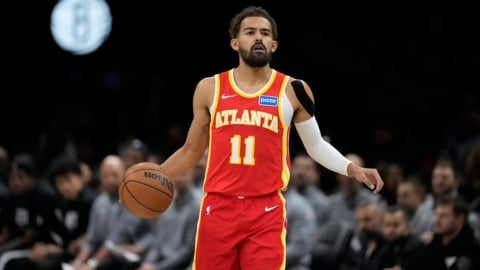 NBA(影)/這什麼情況?老鷹楊恩比賽中得知被交易簡短道別全場歡呼下離場