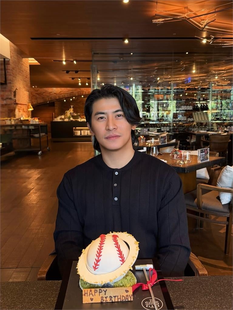 中職/生日也是結婚紀念日!陳傑憲甜蜜放閃 感性告白「五週年快樂」