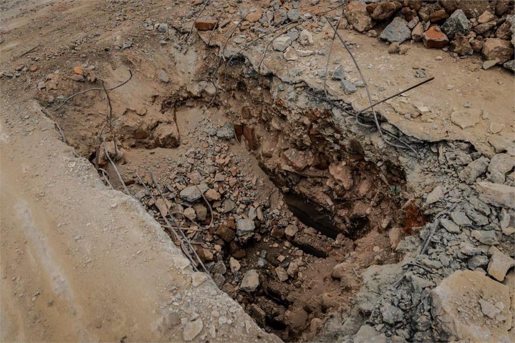 棒球/砍掉重建!新竹市棒球場昔險終結「釣蝦瑄」生涯「現況仍堆鋼筋、廢棄物」