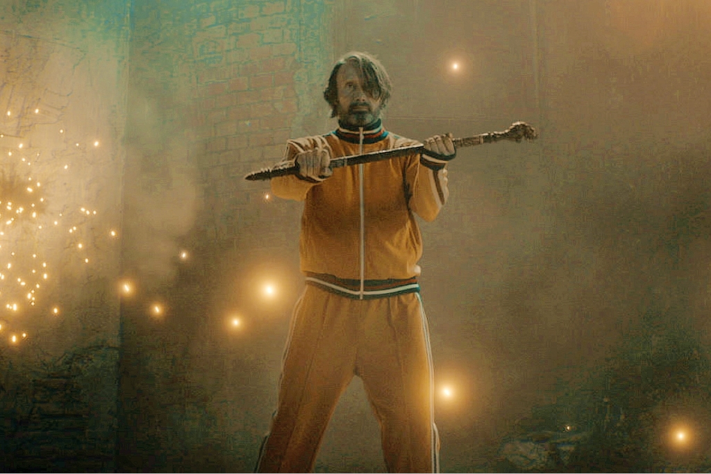 《阿凡達》雪歌妮薇佛再戰《邦尼殺死他》  挑戰4吋高跟鞋化身蛇蠍美人