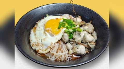 「麻油蚵仔麵線」暖心上桌 有助養顏美容、維持身體機能