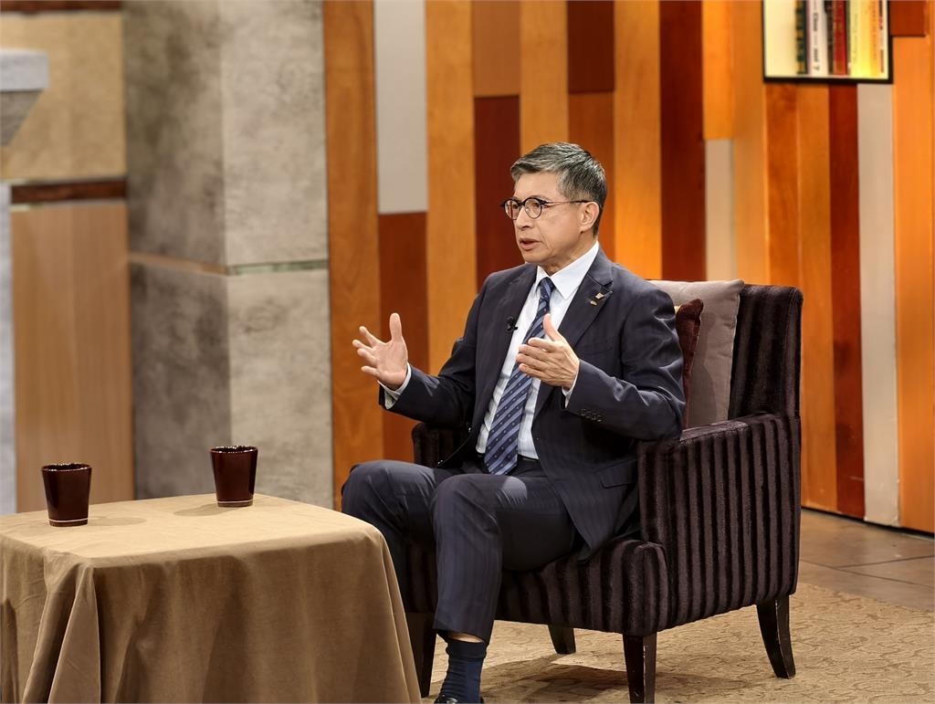 壽險第四大誕生!新新併後總資產近4兆元 老將黃敏義用「這句比喻」道盡合併真相?