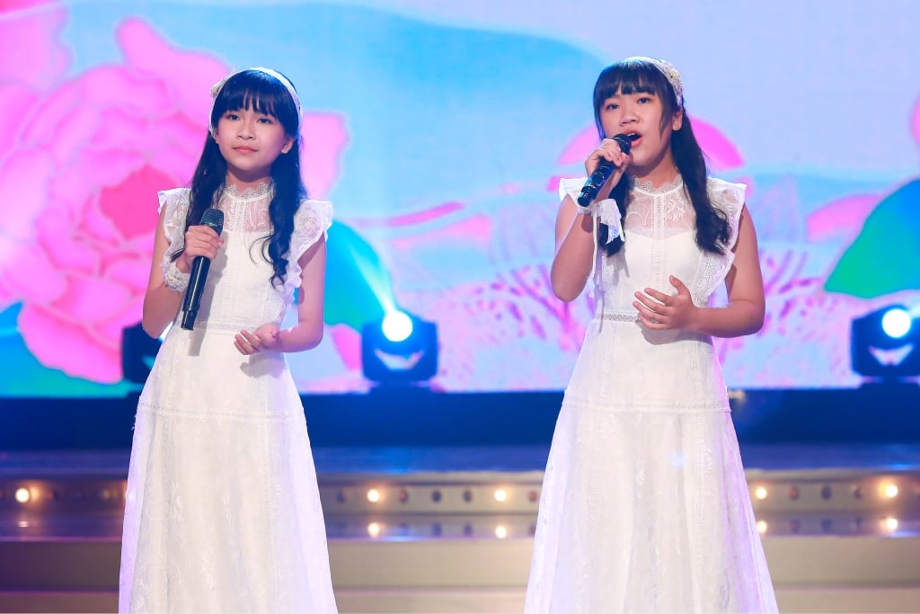 《超級冰冰Show》小歌手唱功大PK！女孩強勢踢館奪勝 親情之歌竟逼哭原唱