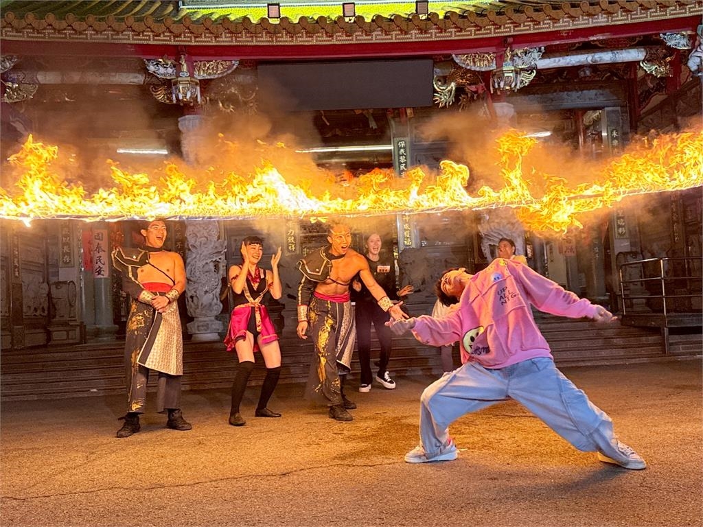 南珉貞初體驗騎馬上路!楊繡惠自爆當年拍戲馬匹失控甩飛空中