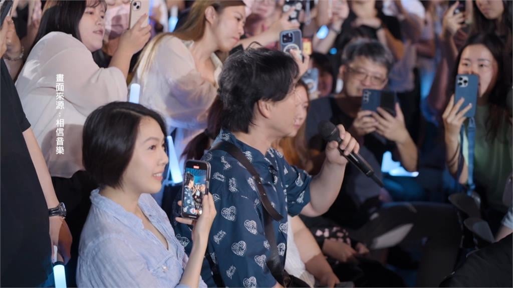 金曲歌王蕭煌奇爆喜結婚！　氣質短髮老婆身分是「寵物訓練師」