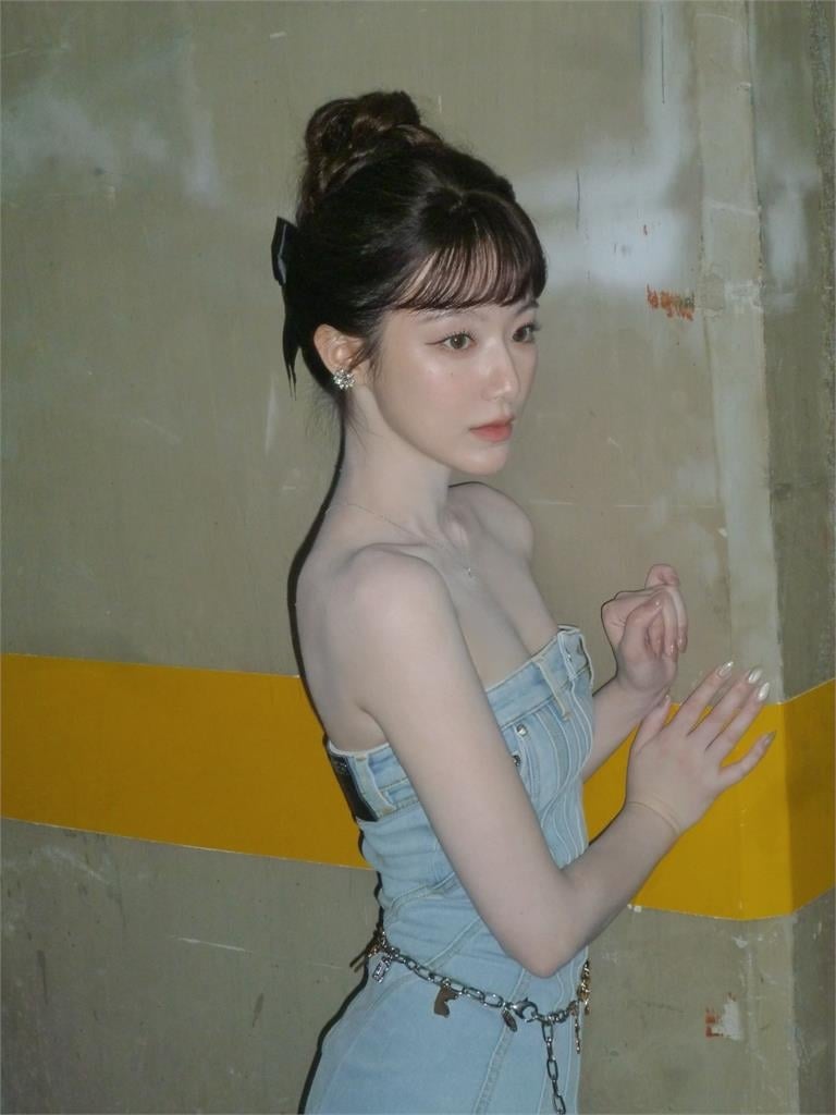 網提問長太漂亮「有什麼困擾」竟釣出舒華　12字回答超直白粉絲看呆：超派