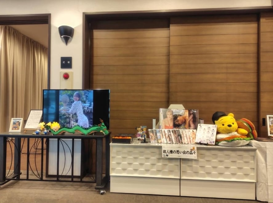 引退信發完僅5天日本寫真女神驚傳病逝！得年27歲生前淚喊：我不甘心