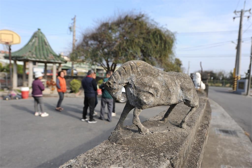 彰化「隱藏版龍虎塔」登新打卡點！43年歷史神似「高雄知名景點」屋主揭來由