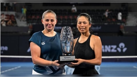 謝淑薇強勢回歸! 新年首戰攜奧斯塔朋科奪布里斯本女雙冠軍