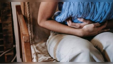 菠菜豆腐是好朋友！「4類食物」才是結石元凶　醫：多喝水可破解