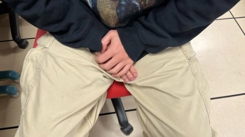 男業務「下面太臭」想愛愛遭女友拒絕！醫揭「6大發臭關鍵」：沒洗乾淨會發酵