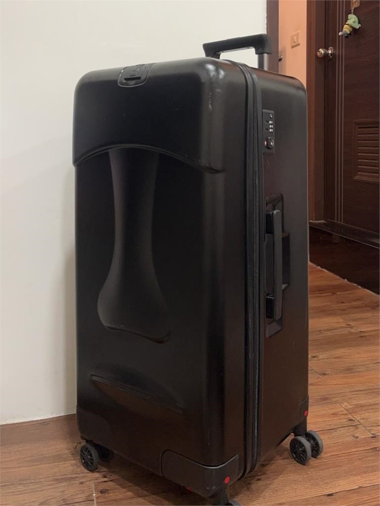 他機場誤拿行李「慘賠萬元」險留前科!達人教「1撇步」避免悲劇:省超多麻煩