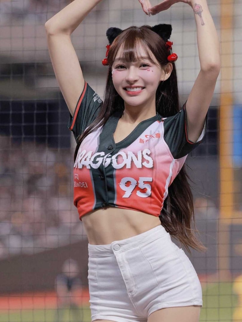 去年林襄啦啦隊人氣排行第6名，被指人氣下滑。（圖／翻攝自林襄IG）