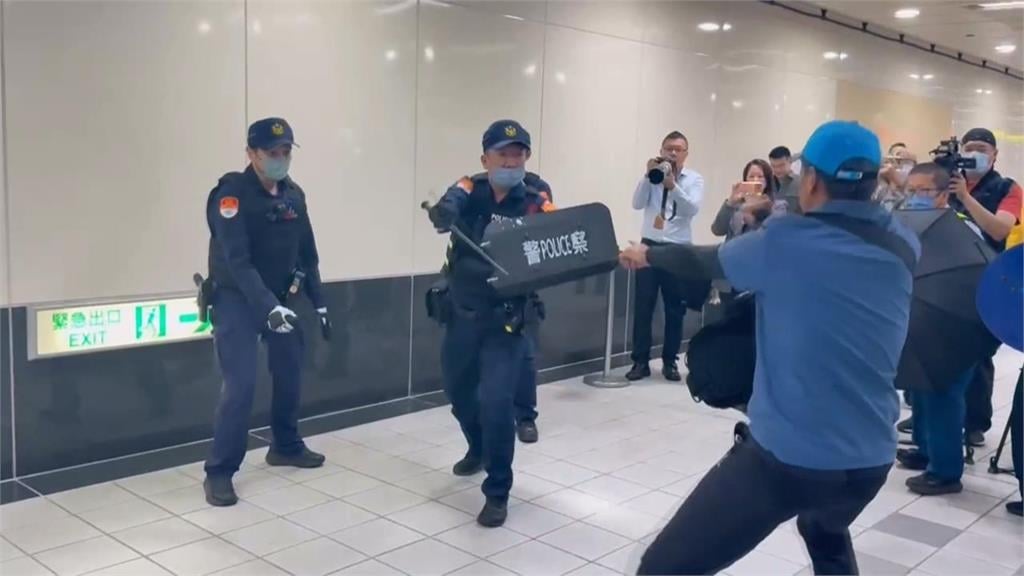 快新聞／別嚇到！防隨機傷人重演　台北車站「這幾天」展開反恐演習