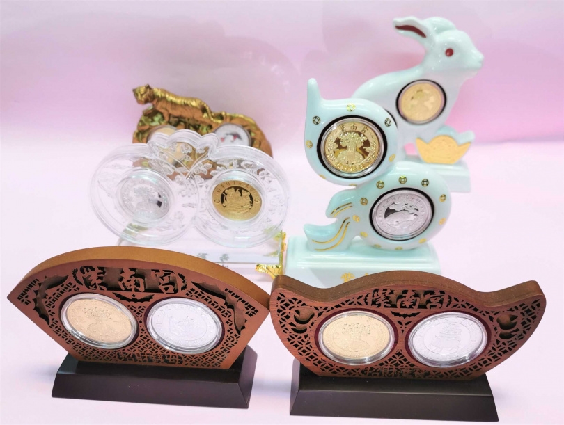 「舊錢母」12生肖越多越齊全，合起來的力量更大，12生肖齊全旺財化煞力量更大。（圖／楊登嵙提供）