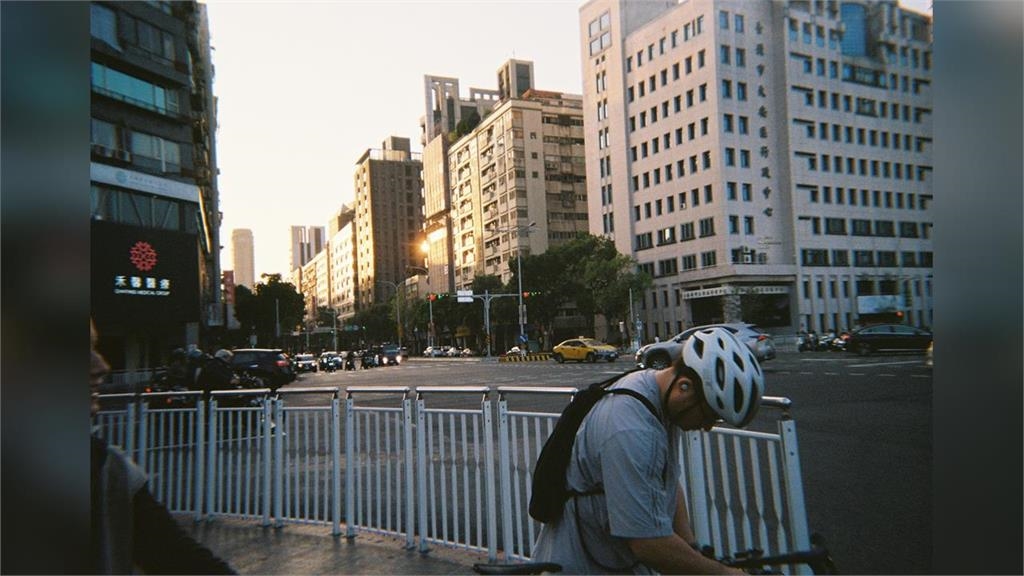 台北工作5年「月薪3萬8」算低薪？網友驚嘆：我還能活是奇蹟嗎