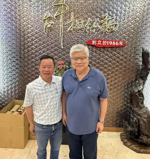 魏哲家就愛這老店！喊下次揪「這1皮衣男神」同桌　「1私密要求」意外曝光 