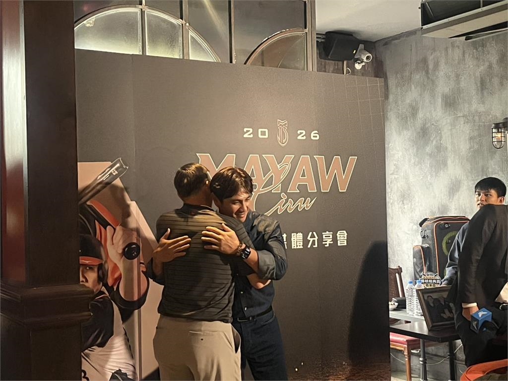 中職／「台灣轟炸機」宣布將退休！當年發掘陳鏞基的水手球探現身記者會