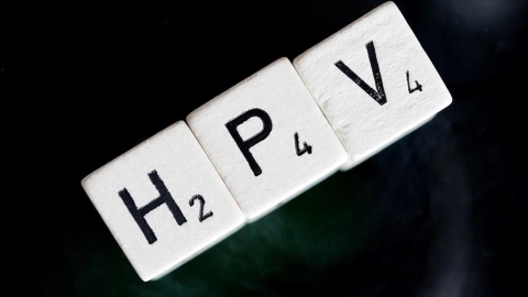 20歲女「單身0性行為」肛門卻突起腫塊！一照竟是「長菜花」…醫揭元凶藏三溫暖