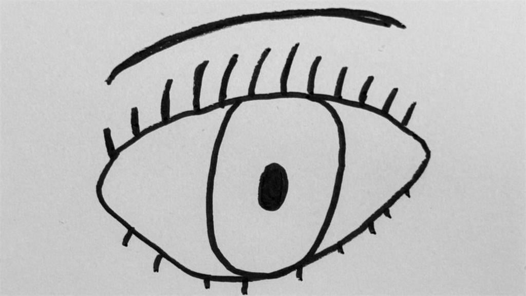 美睫店公告「不接待超過40歲長輩」惹網議！同行揭1內幕：還是有落差