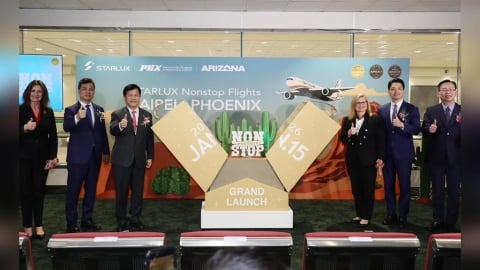 星宇台北鳳凰城首航啟航　林佳龍：台美攜手打造「聯合艦隊」