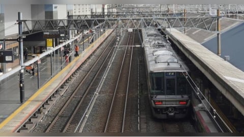 日本JR山手線、京濱東北線停電！　交通大亂估下午陸續恢復