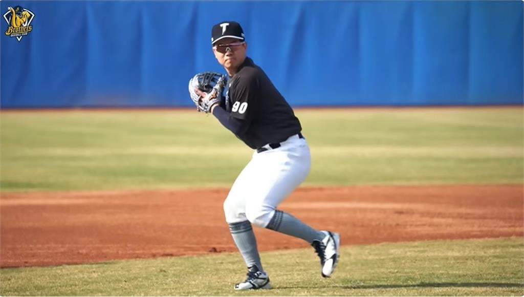 經典賽(影)／江坤宇與卡仔美國訓練相見歡！相約WBC前進邁阿密台美再對決