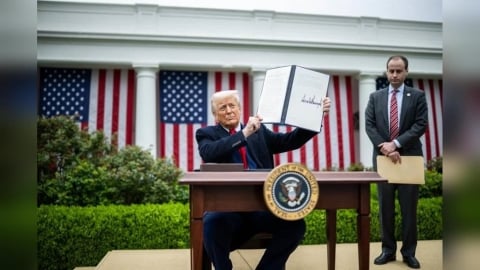 如果美國對等關稅被推翻怎辦？白宮顧問：可先恢復徵10%應急