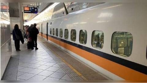 高鐵春節票搶翻！網崩潰搶不到票　內行曝神招秒買成功