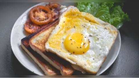 不到中午就又累又餓？　營養師分享3種「高蛋白早餐」組合