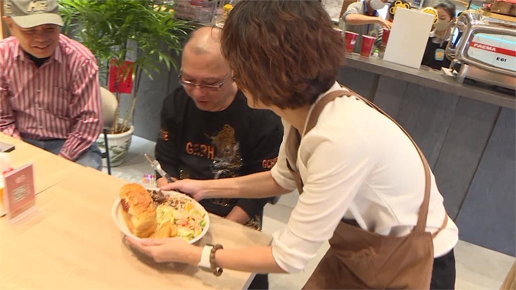 運將帶你吃！　彰化埔心骰子牛套餐　配菜豐富「山型麵包超大份量」