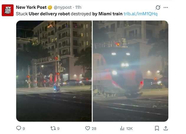 Uber Eats自動外送機器人在邁阿密遭通勤列車撞擊，當場碎裂，事故全程被目擊民眾拍下瘋傳。（圖／翻攝自X，@nypost）