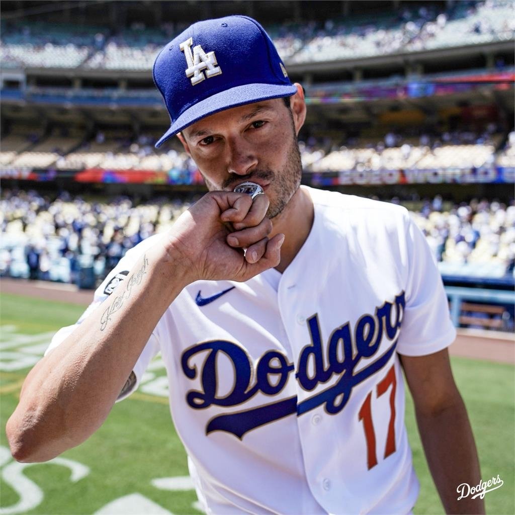 MLB(影)／道奇補強就像iPhone手機！「凱利姐」妙比喻力挺前東家鈔能力策略