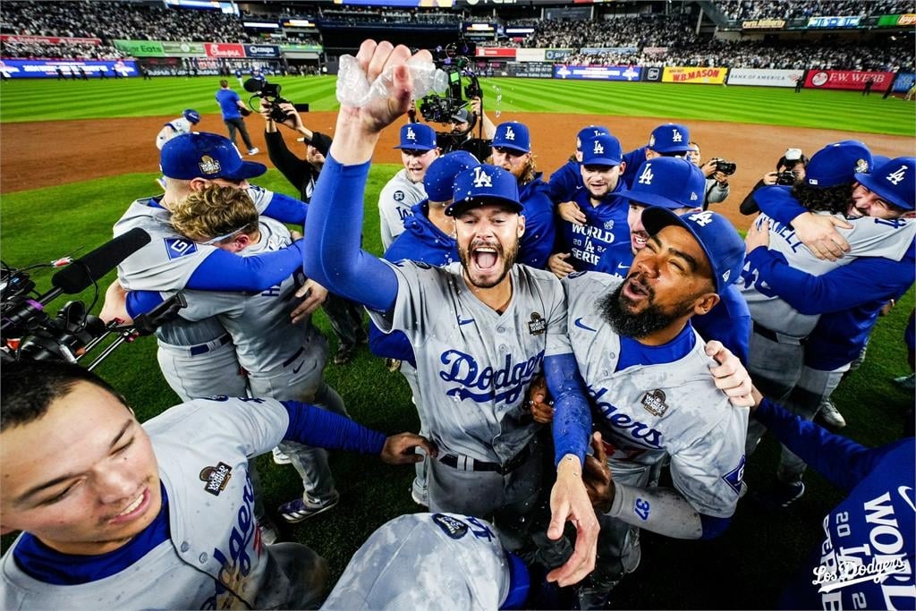 MLB(影)／道奇補強就像iPhone手機！「凱利姐」妙比喻力挺前東家鈔能力策略