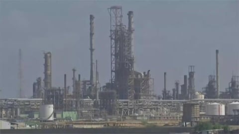 川普喊話伊朗、關稅突襲歐洲：油價恐現劇烈波動   2026年銅價上漲