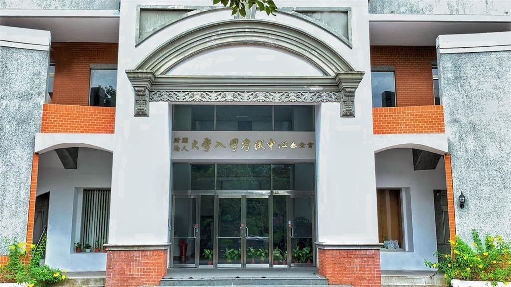 考生哀嘆學測「這1科」考不好直接明年見！輔導師喊「頂大99%會看」：不要放棄