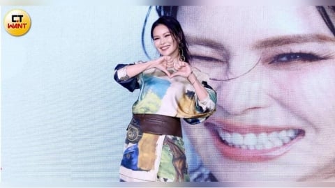 周蕙84歲母裝人工膝關節近況曝光　鬆口交往「小鮮肉」條件