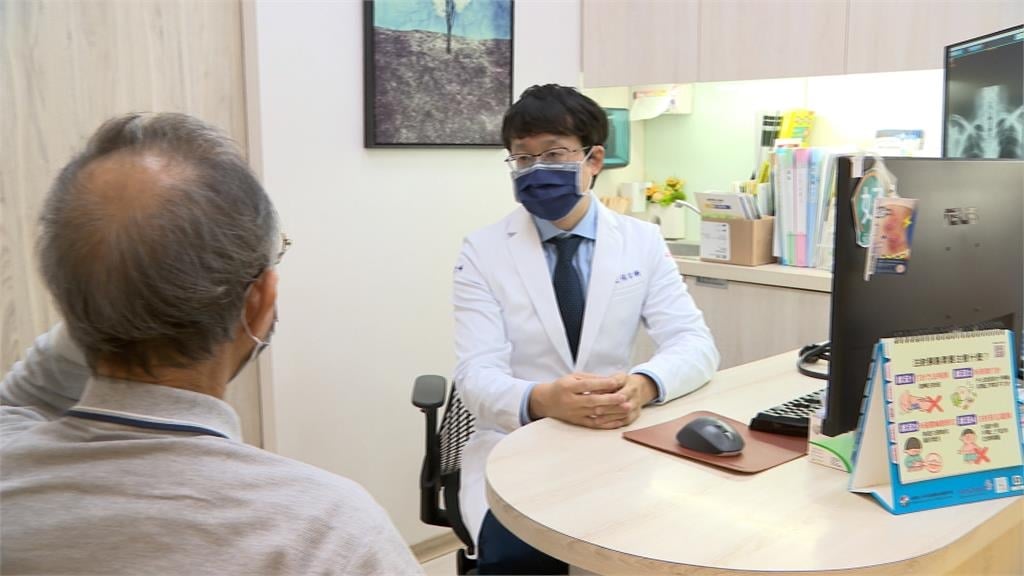 免疫力老化！疫苗作用力下降　籲長者接種「加強型流感疫苗」