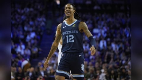 NBA(影)／「軍火專家」莫蘭特又有新慶祝動作！這次拿出「新武器」嗨翻全場