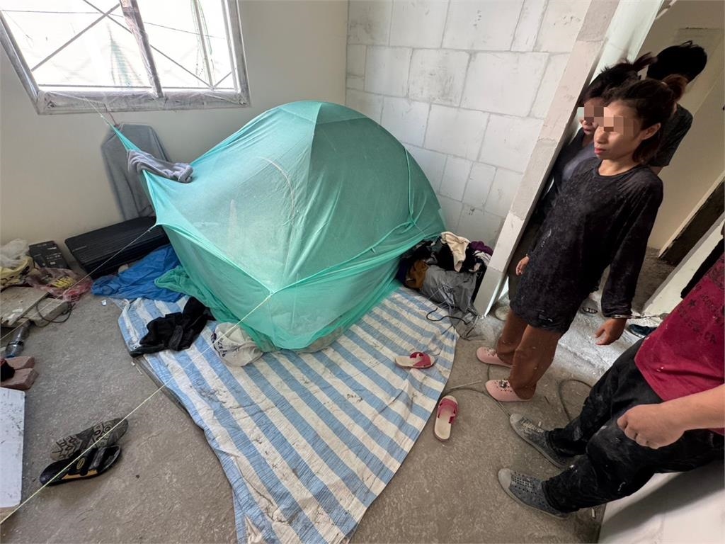 台版寄生上流! 5名泰籍非法移工躲查緝住工地搭帳棚