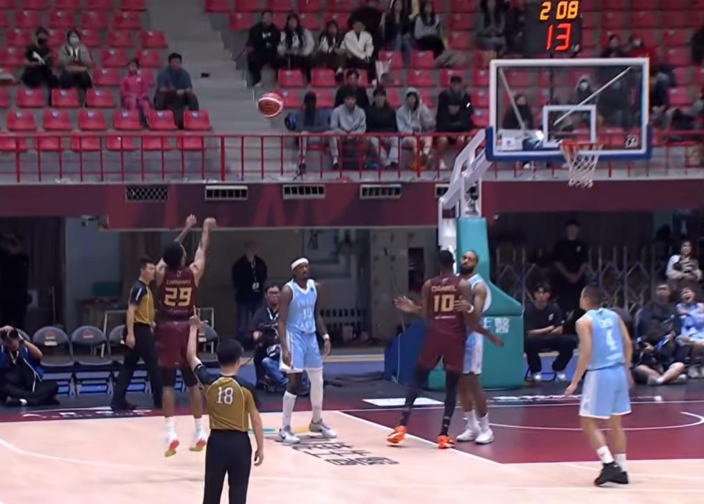 PLG(影)／洋將「多比」第四節接管比賽！單節獨得15分率獵鷹90:85力克勇士