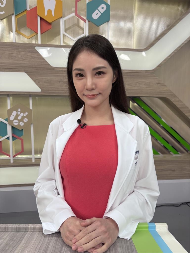 王思佳女兒失控耐心爆發道歉安撫！反被嗆「道歉有什麼用！」哭笑不得