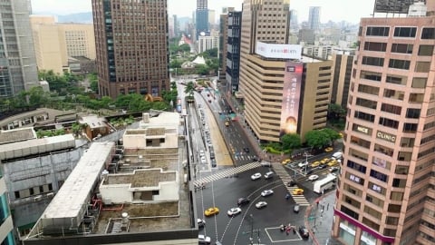 「高門檻成常態」房子都誰在買？房產專家：「這族群」占比41.2%創新高