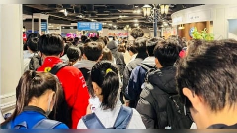 寒假開始！新竹巨城被學生擠爆　小編發「安親班公告」：閉店前請領回